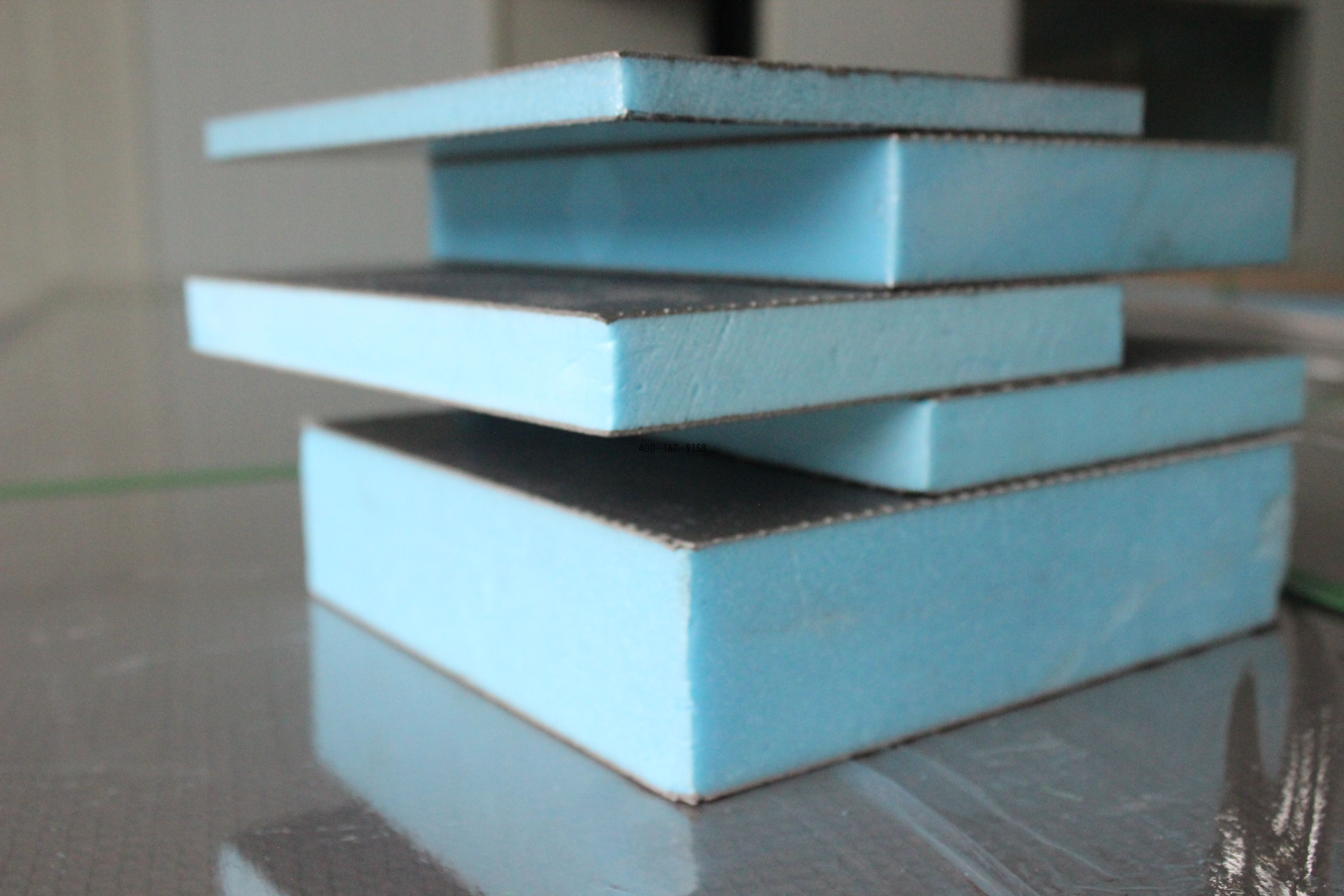 XPS保温板与EPS保温板有何区别?各自特点是什么?